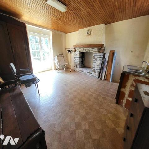 Maison d'habitation à vendre dans la campagne de Châteauneuf du Faou, Finistère 29