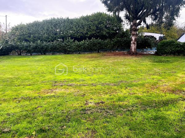 Terrain de 848 m²