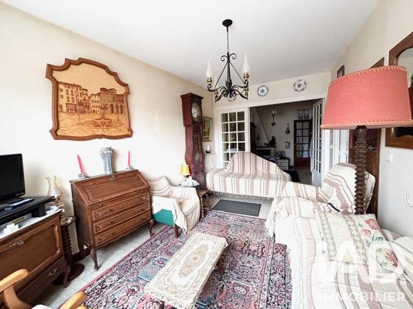 Maison à vendre 8 pièces 134 m² Saint-Gaultier
