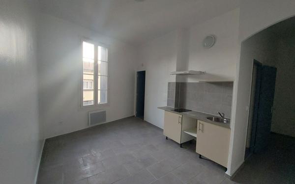 Appartement à louer    2 pièces •  Lunel