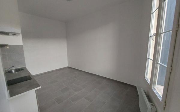 Appartement à louer    2 pièces •  Lunel