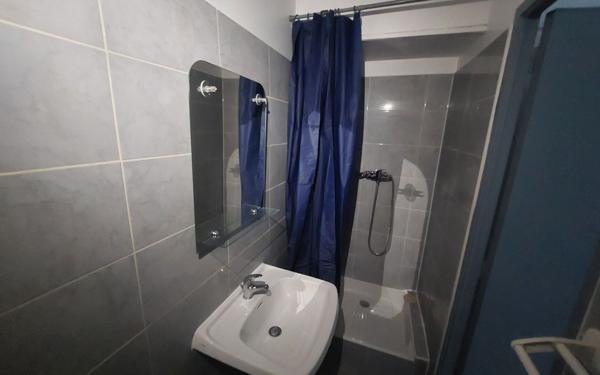 Appartement à louer    2 pièces •  Lunel