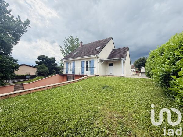 Maison à vendre 6 pièces 178 m² Mâcon