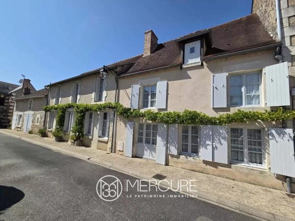 Maison de village à Brigueil-le-Chantre