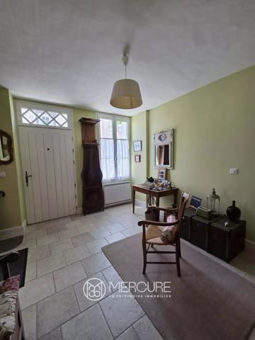 Maison de village à Brigueil-le-Chantre