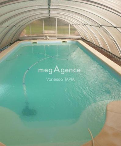 Maison à MARCILLY-LE-HAYER, 10290 - 7 pièces 166m²