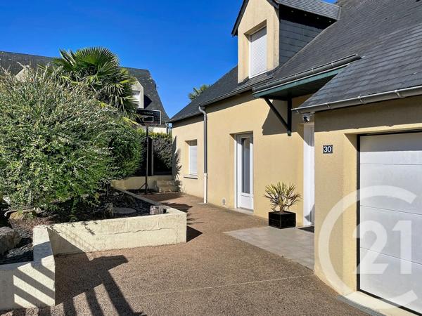 Maison à vendre  6 pièces - 120 m 2   LOUVERNE  - 53