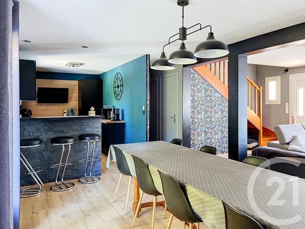 Maison à vendre  6 pièces - 120 m 2   LOUVERNE  - 53