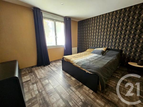 Maison à vendre  6 pièces - 120 m 2   LOUVERNE  - 53