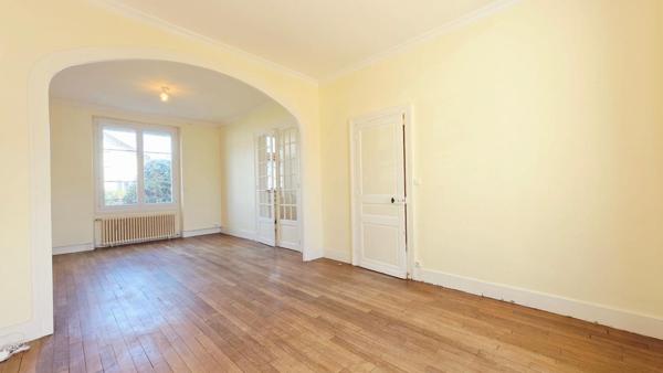BOURGES MAISON DE 87.5M² 4 PIECES 3 CHAMBRES GARAGE