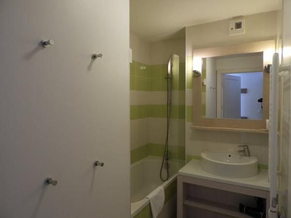 Appartement T2 meublé, résidence calme sécurisée piscine chauffée