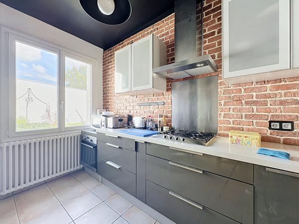 Maison familiale de plain-pied à vendre à Rezé - 5 Pièces, 111 m², Terrain 279 m²
