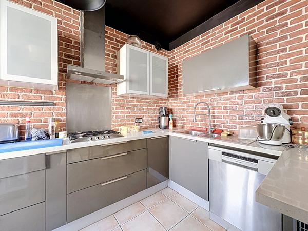 Maison familiale de plain-pied à vendre à Rezé - 5 Pièces, 111 m², Terrain 279 m²