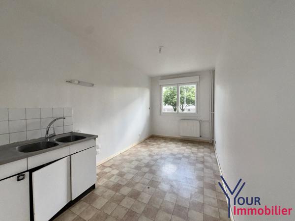 Appartement à vendre, 5 pièces - Décines-Charpieu 69150