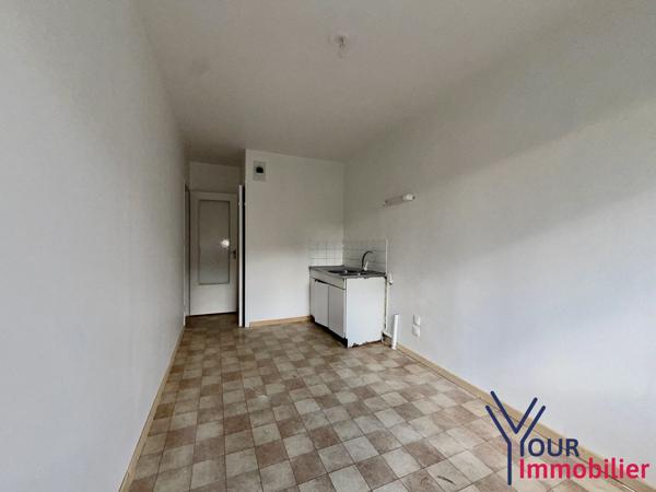 Appartement à vendre, 5 pièces - Décines-Charpieu 69150
