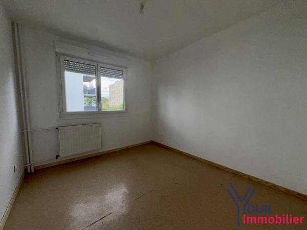 Appartement à vendre, 5 pièces - Décines-Charpieu 69150