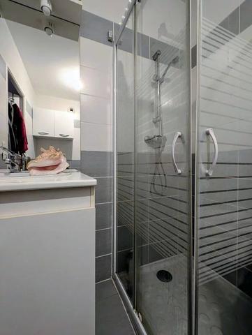 Vente Appartement 2 pièces 3 m2 à Istres