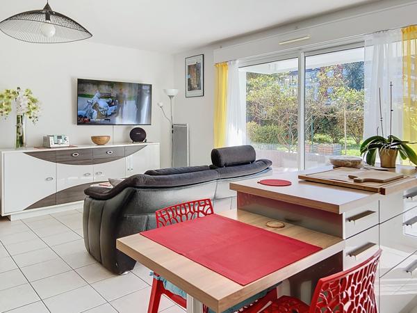 Bayonne (64100) Bayonne : appartement avec terrasse et garage en vente avec Christine RABOTTIN