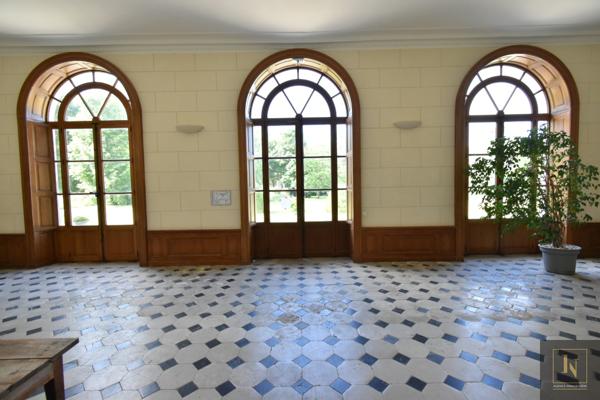 Appartement
                                                                                                                                                                                                                                                                                                                        6 pièce(s)                                                                                                                                                                                                          4 chambre(s)                                                                                                                                                                                                          145  m²