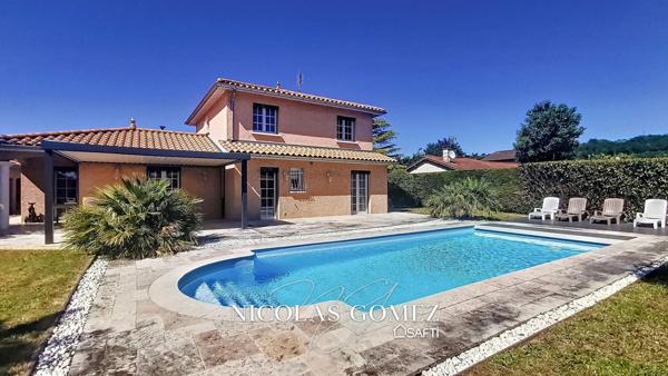 Maison T6 5 chambres de 158 m² au calme