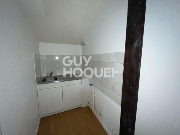 IMMEUBLE DE 6 LOGEMENTS EN PLEIN CENTRE-VILLE !