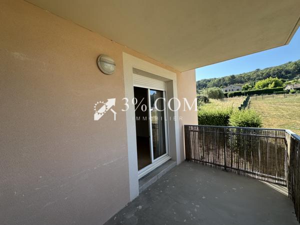 Appartement
                                                                                                                                                                                                                                                                                                                        3 pièce(s)                                                                                                                                                                                                          2 chambre(s)                                                                                                                                                                                                          63.65  m²