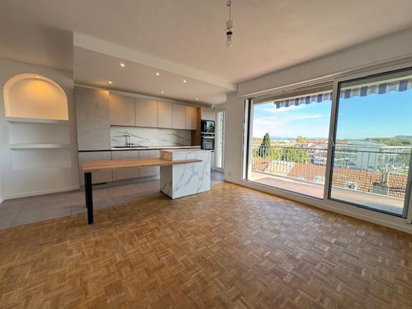 Cavaillon (84300) VENTE APPARTEMENT TYPE 4 TRAVERSANT 78,13 M2 BALCON EXPO SUD VUE MASSIF LUBERON AV JOFFRE 84300 CAVAILLON