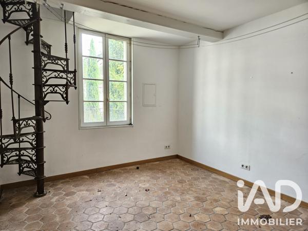 Immeuble à vendre 378 m² Saint-Sauvant