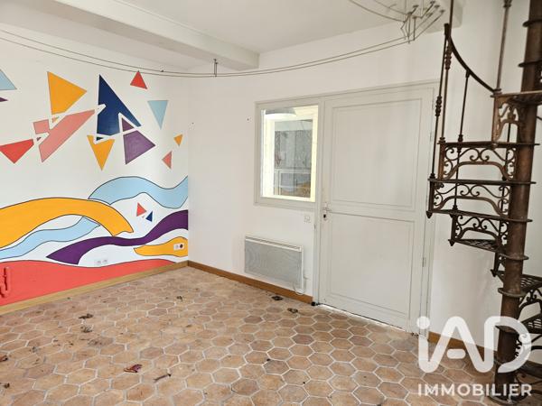 Immeuble à vendre 378 m² Saint-Sauvant