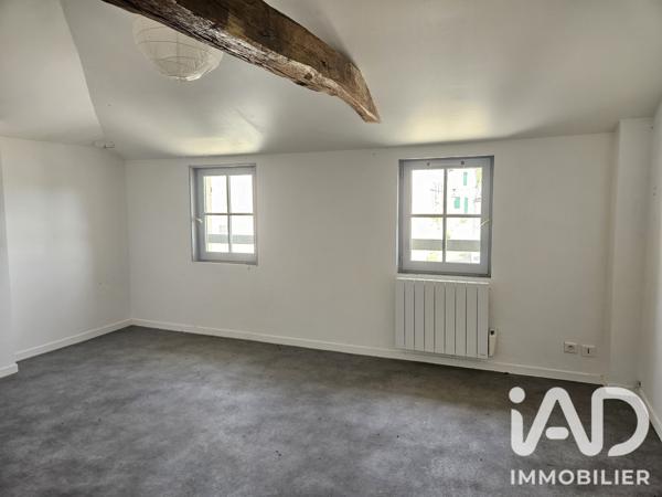 Immeuble à vendre 378 m² Saint-Sauvant