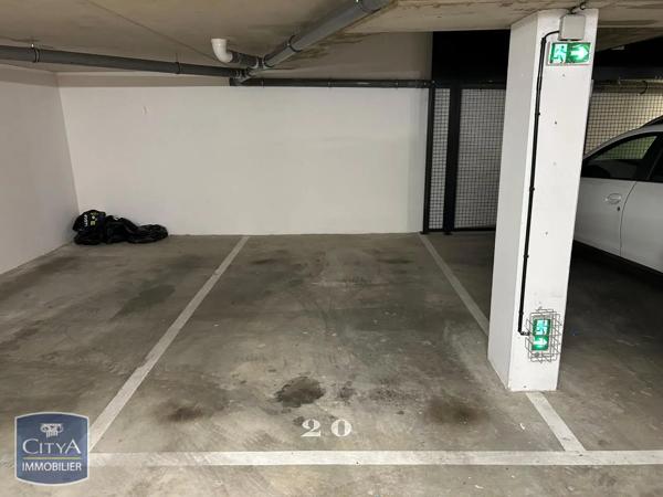 Parking à louer Maisons-Alfort (94700)