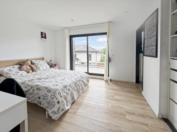 Maison d'architecte T6 d'exception à vendre au centre de DIVONNE LES BAINS