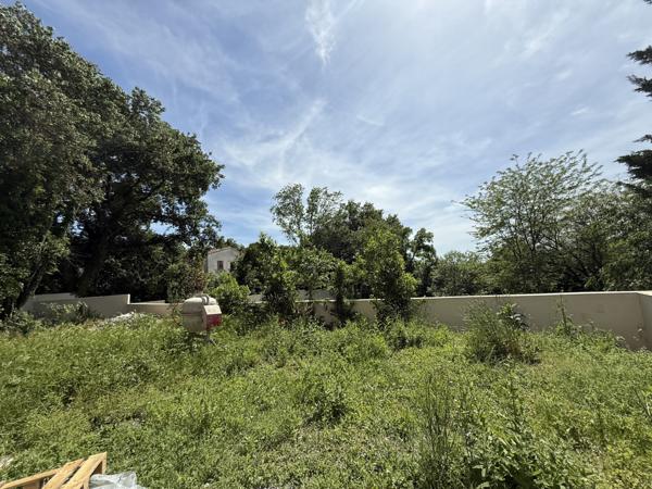 Villevieille (30250) Villevieille - Maison 397 M² avec jardin piscinable de 280 M²- 9 Chambres dont 1 appartement privatif de 117 M