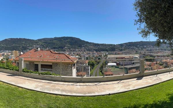 Maison à vendre    6 pièces • 170,57 m2 Nice