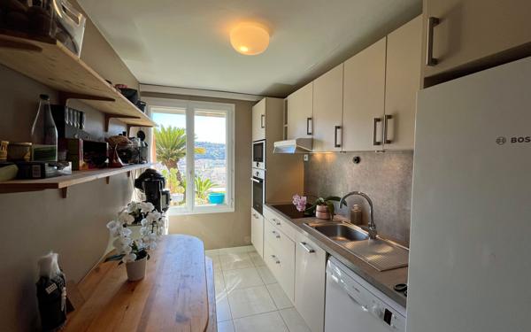 Maison à vendre    6 pièces • 170,57 m2 Nice