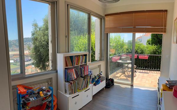 Maison à vendre    6 pièces • 170,57 m2 Nice