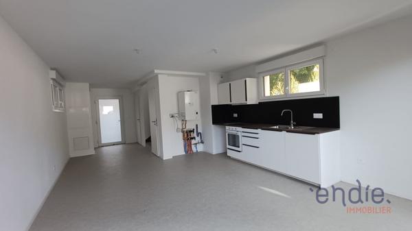 CERNAY – Duplex 4 pièces avec jardin privatif, terrasse et garage