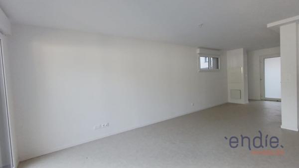 CERNAY – Duplex 4 pièces avec jardin privatif, terrasse et garage