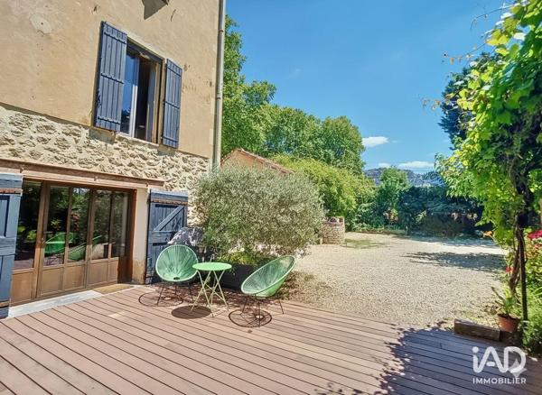 Maison à vendre 8 pièces 224 m² Robion