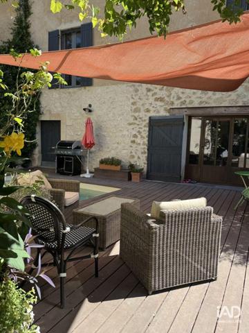 Maison à vendre 8 pièces 224 m² Robion