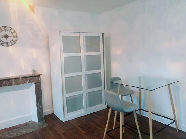 Location appartement Poitiers - 1 pièce(s) - 21 m² - 413 € / mois