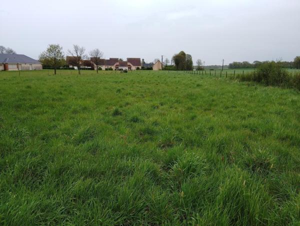 Terrain à BRETEUIL, 27160 - 1800m²