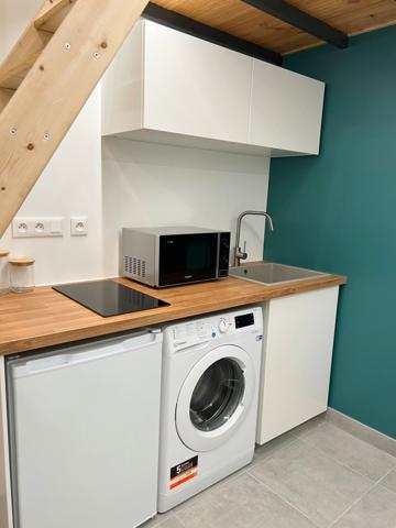 Lyon (69001) Proche Hôtel de Ville - Studio 32 m²