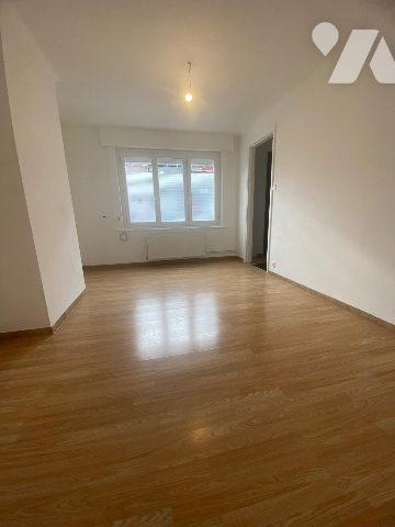 CALAIS CAILLOUX MAISON DE VILLE 4 CHAMBRES JARDIN