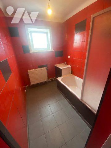 CALAIS CAILLOUX MAISON DE VILLE 4 CHAMBRES JARDIN