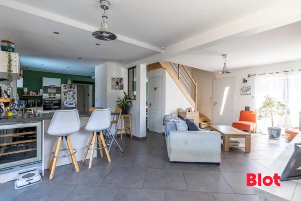 Maison 5 pièce(s)