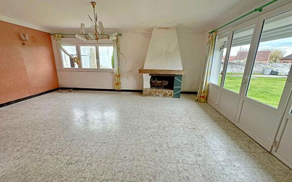 Maison à vendre    4 pièces • 81,88 m2 Rang-du-Fliers