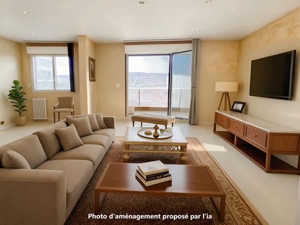 DERNIER ETAGE - GRAND 2 P - SEINE MUSICALE.