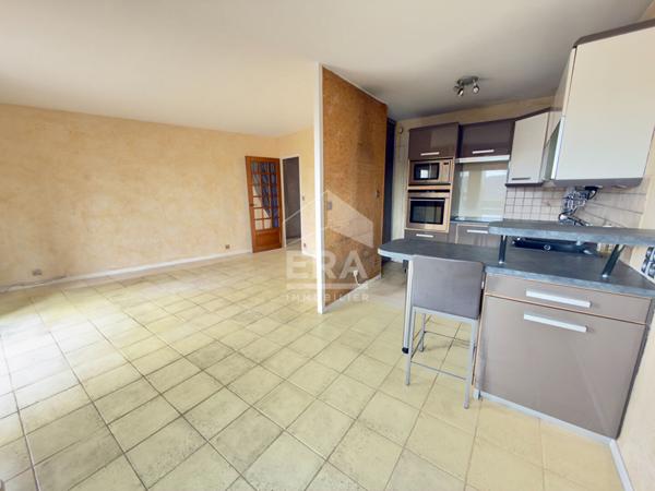 DERNIER ETAGE - GRAND 2 P - SEINE MUSICALE.