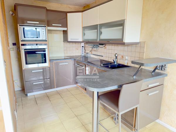 DERNIER ETAGE - GRAND 2 P - SEINE MUSICALE.